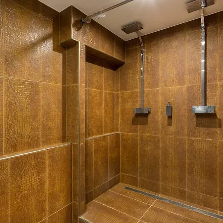 Apartamento City Center On 3 Floors